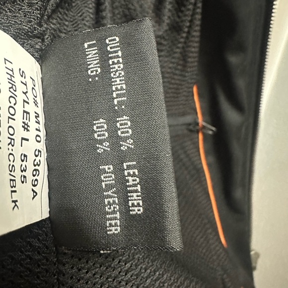 First Classics 100% Leather Vest Size Medium - Picture 6 of 10